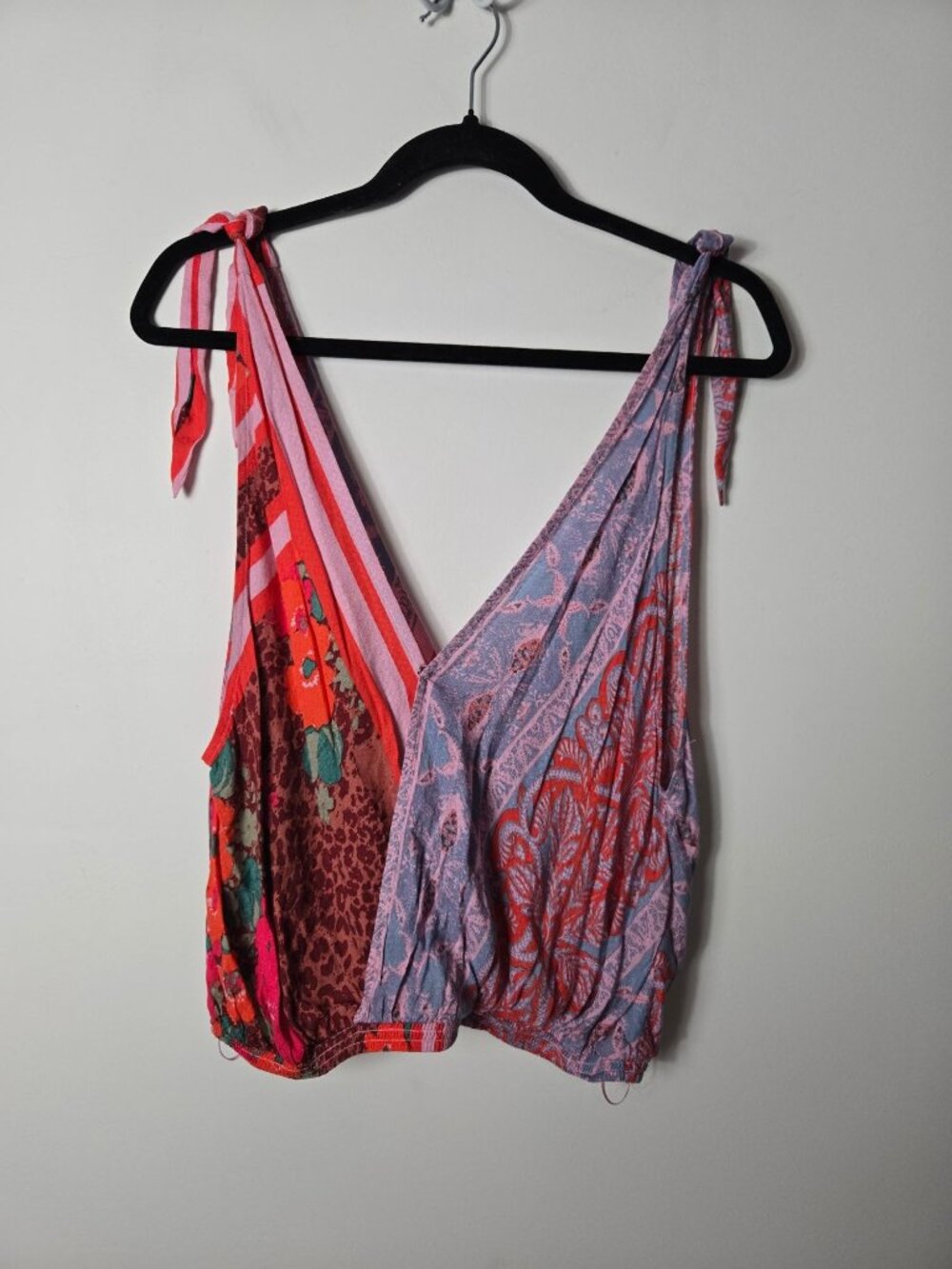 Free People Tied To You Surplice Tank Size S Tropical Combo Boho V-Neck